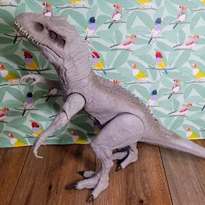 JURASSIC WORLD DESTROY 'N DEVOUR INDOMINUS REX